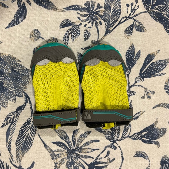 Ruffwear Grip Trex Dog Shoes - Picture 3 of 4